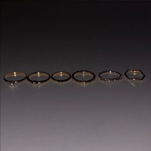 6 Assorted Rings